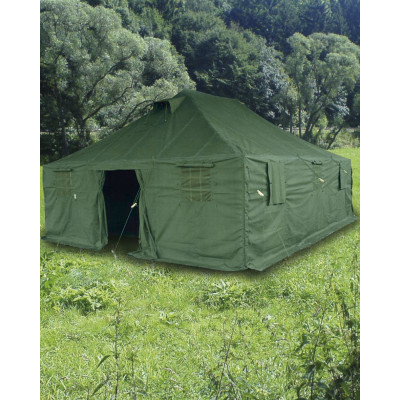La Tente Militaire Polyester 30 m² Mil-Tec est conçue en polyester (Canvas) épais. Imperméable et résistante au temps, elle peut être utilisée dans toutes les activités extérieures. Ainsi, elle peut accueillir de nombreuses personnes. 
