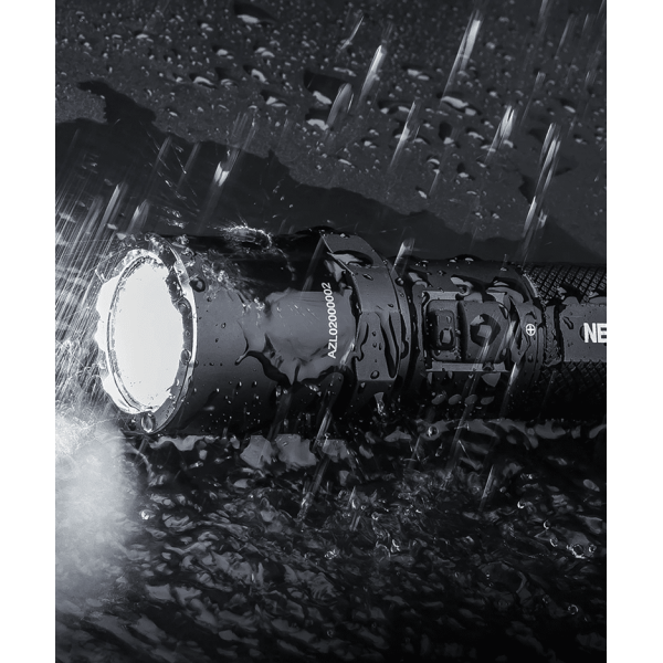 Lampe Torche Tactique 3000 Lumens NEX P81 Rechargeable NexTorch 